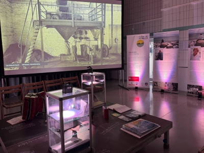 Frau-am-Meer_Ausstellung_01_Foto-Marlen-Melzow